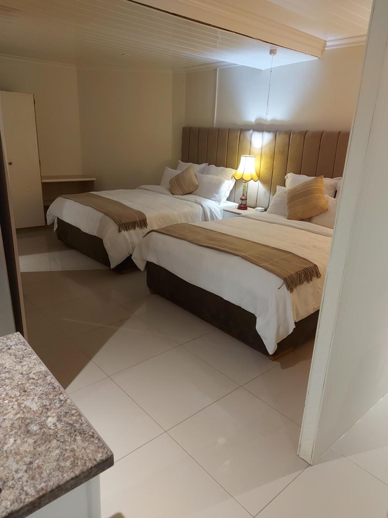 Purple Olive Guest House Pretoria Exterior photo